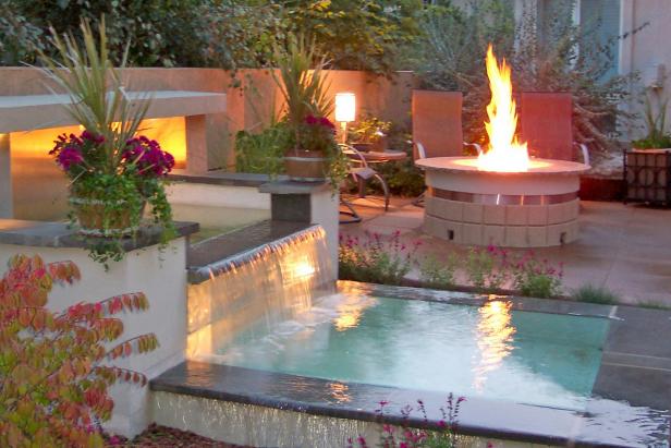 Outdoor Rooms with Fire and Water | HGTV