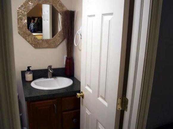 Converting A Half Bath To Full, Cost To Expand Bathroom Into Closet