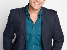 Learn more about the host of HGTV <em>Green Home 2010</em> and the <em>Outdoor Room</em> with Jamie Durie.
