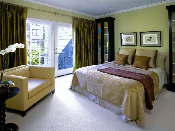 Green And Gold Bedroom With Olive Curtains Hgtv