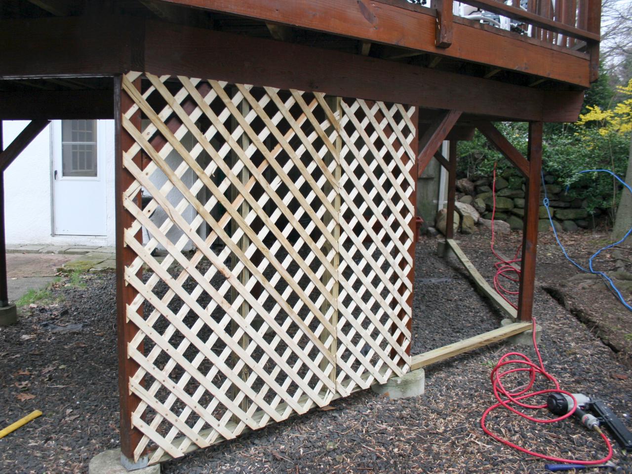 Adding Lattice to the Bottom of a Deck | HGTV