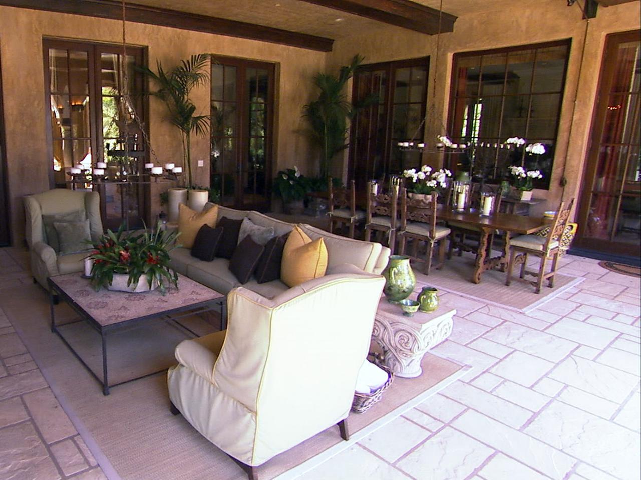 HGTV's Top 10 Outdoor Rooms | HGTV HGTV's Top 10 Outdoor Rooms | HGTV on Living Spaces Outdoor Dining id=96096