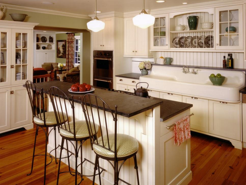 12 Cozy Cottage Kitchens Hgtv