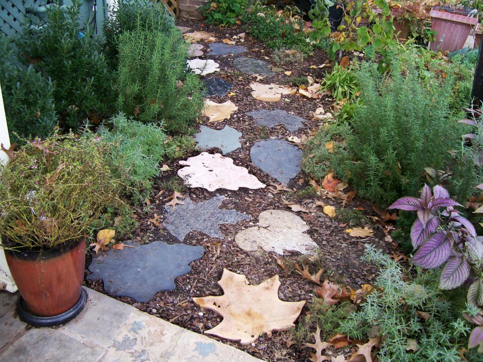 40 Beautiful Paths And Walkways Ideas For Creating Walkways In Your Landscape Hgtv