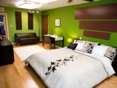 Green Bedroom With White Bedding 