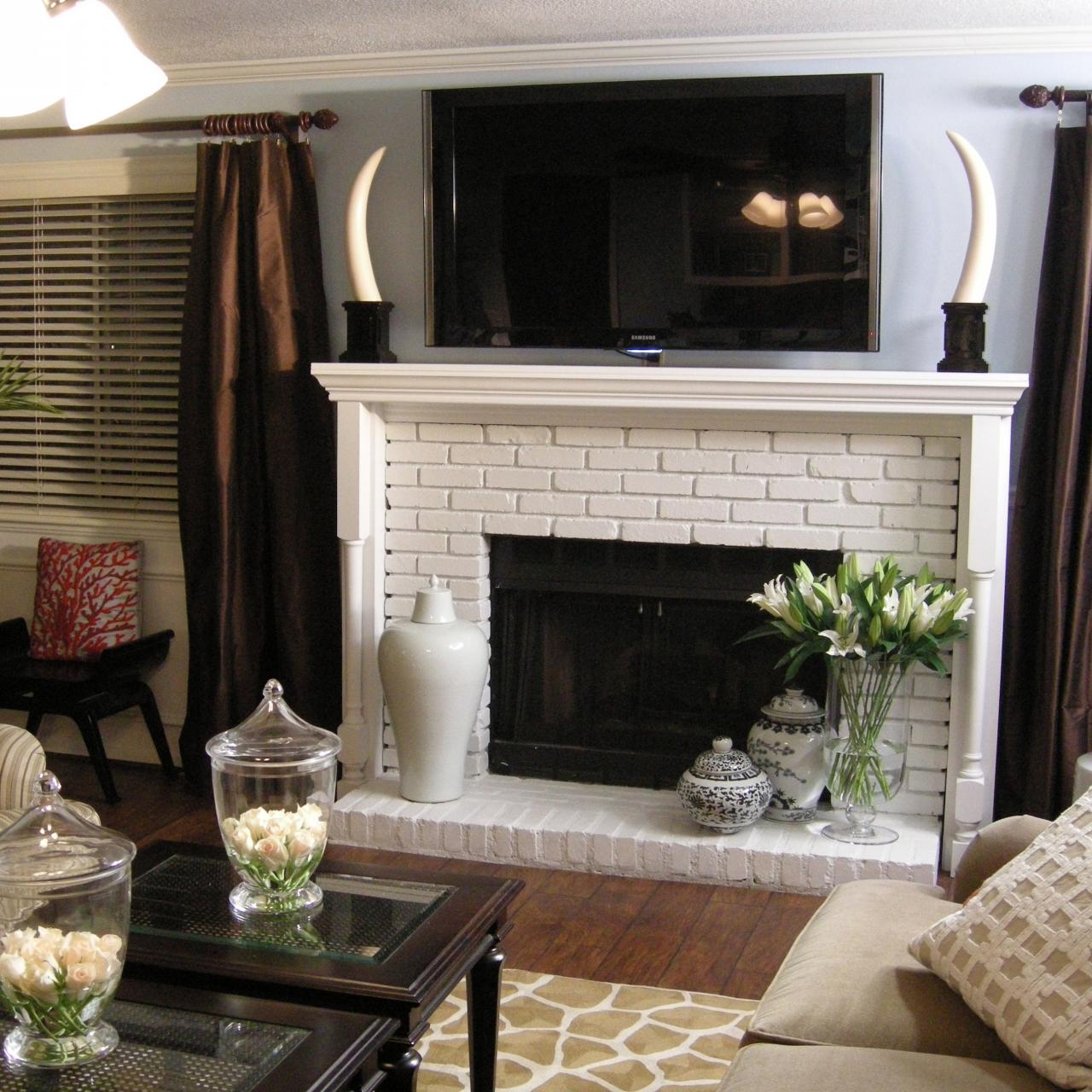 51 Fireplace Mantel Decor Ideas and Expert Tips