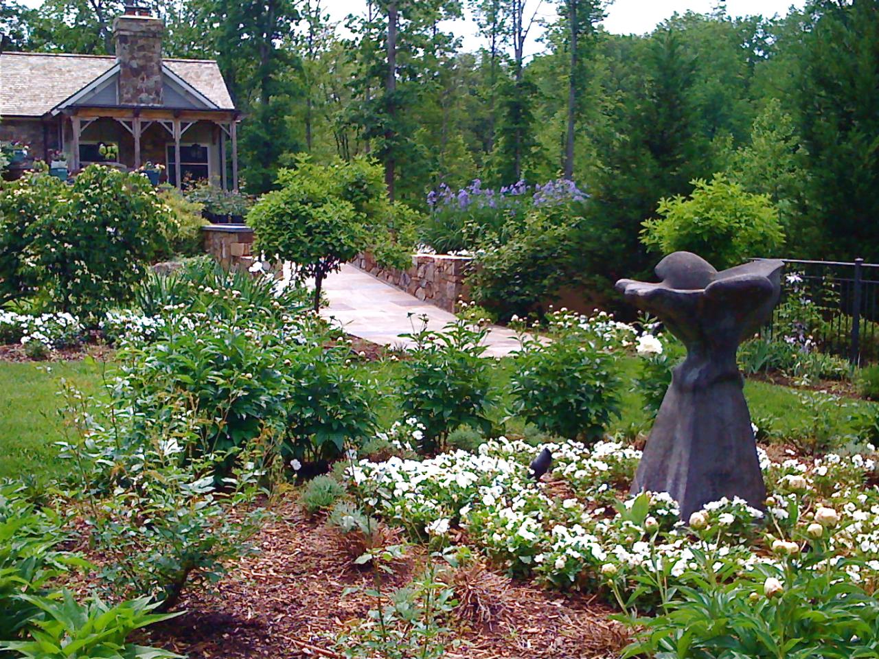 Charming Bird Bath in Cottage Garden | HGTV Charming Bird Bath in Cottage Garden | HGTV on Birds Backyard Landscapes id=35328