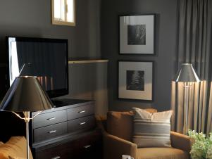 HGTV Dream Home 2011 Guest Bedroom Seating