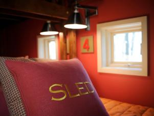 HGTV Dream Home 2011 Ski Dorm Accent Pillows