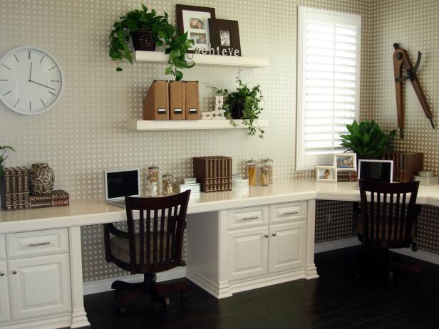 Neutral Home Office For Two With Wraparound Desk Hgtv