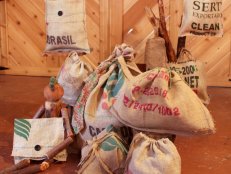 Neutral Burlap Gift Bags