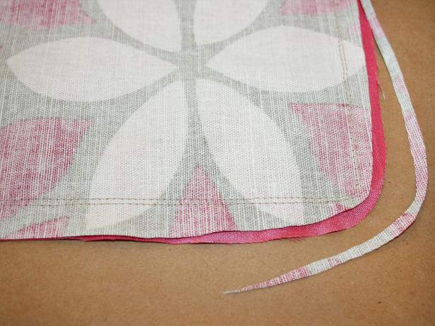 Trim Pillow Fabric Edges 