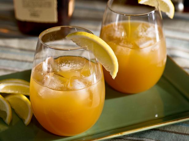 Fruity Cocktails With Lemon Garnish 