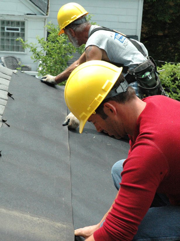 Installing Shingles 