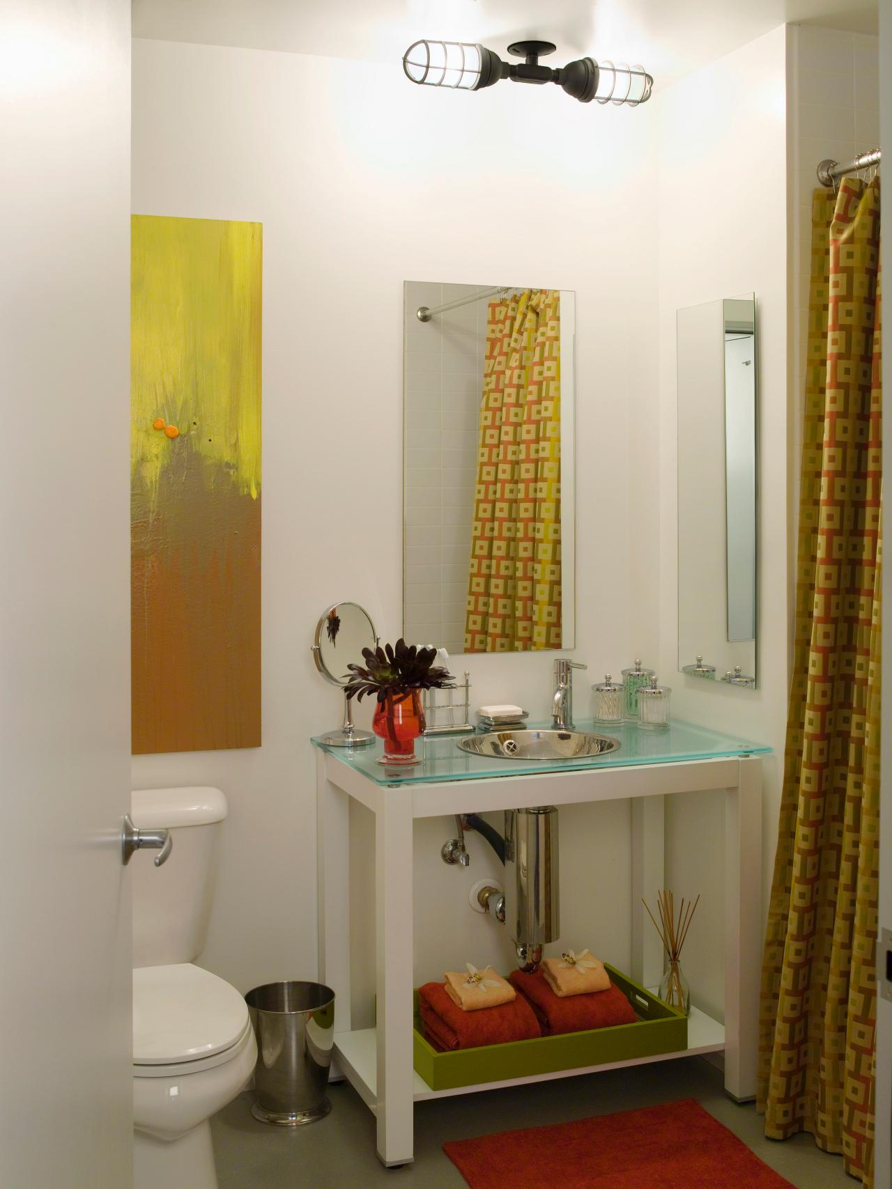 Mirrored Bathroom Vanities | HGTV