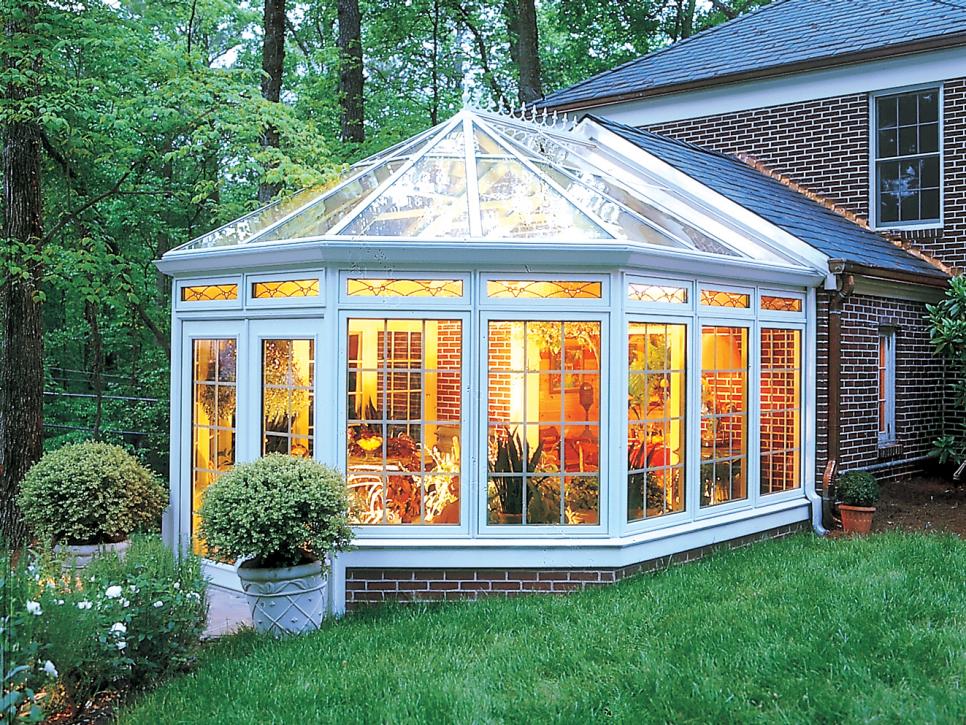 Sunrooms and Conservatories | HGTV