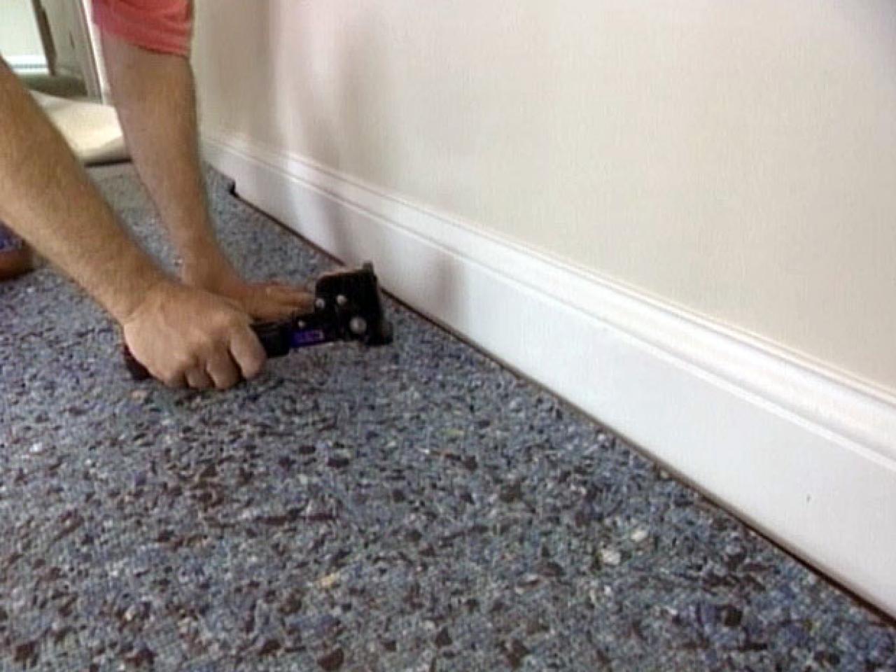 How to Install Wall-to-Wall Carpet Yourself | HGTV
