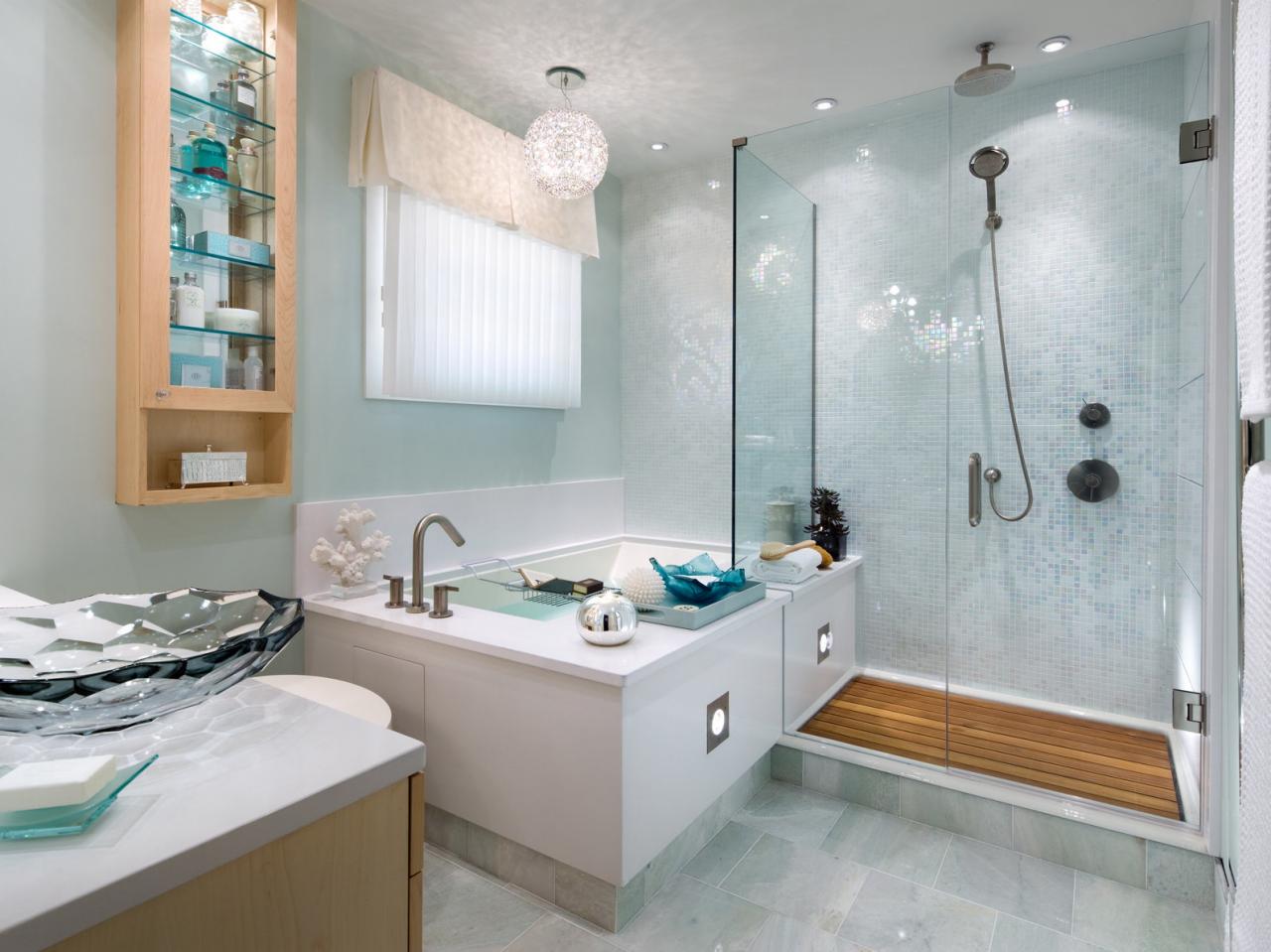 6 Bathroom Makeovers With Soaking Tubs - Model Remodel