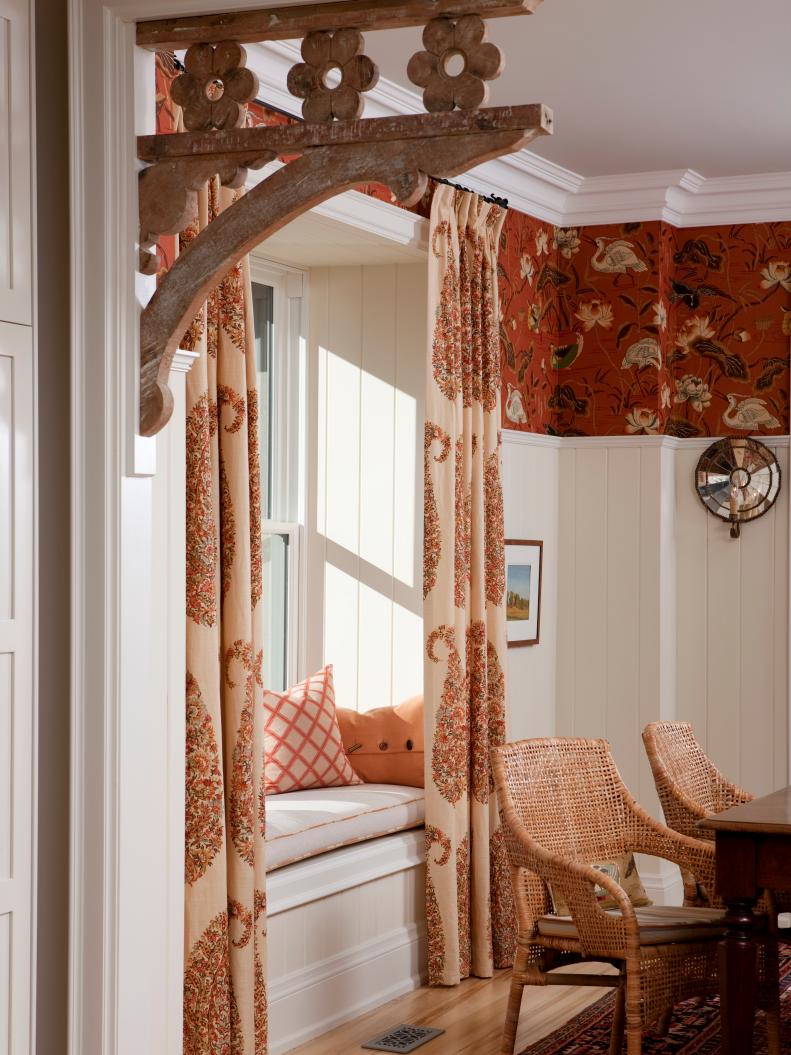 Traditional Dining Room Window Seat With Patterned Curtains