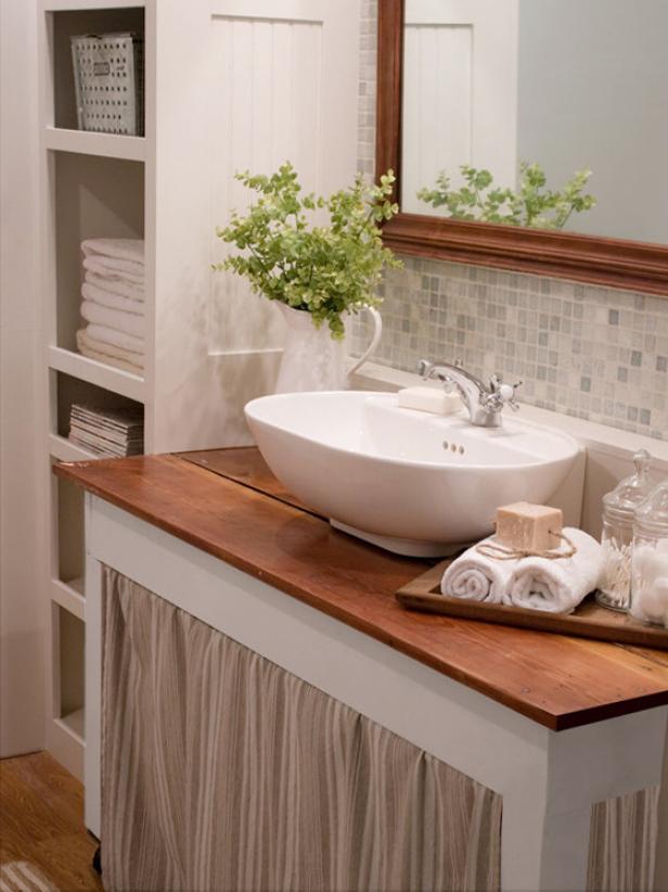 How To Set Up A Bathroom For Overnight Guests - Organized-ish