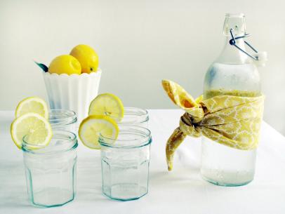 The health benefits of fruit-infused water