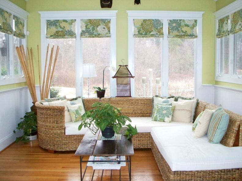 Sunroom With Wrap-Around Couch