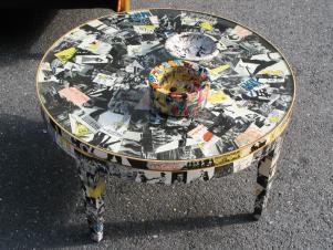 Decoupage idea: table with black and white posters