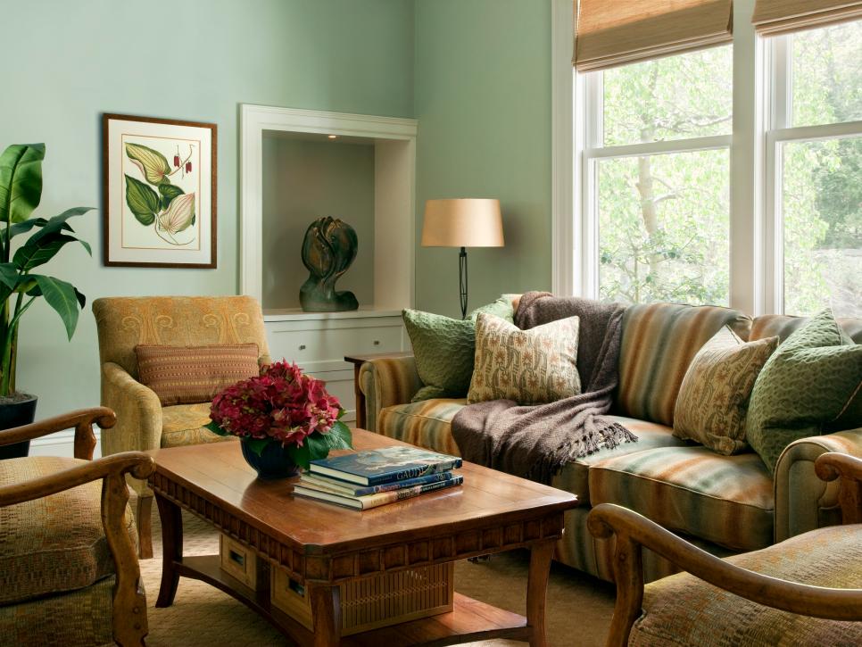 Furniture Arrangement Basics, Leather Sofa Arrangement In Living Room