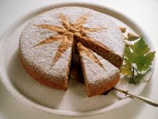 Spanish Almond Cake Sparkles with Star Design