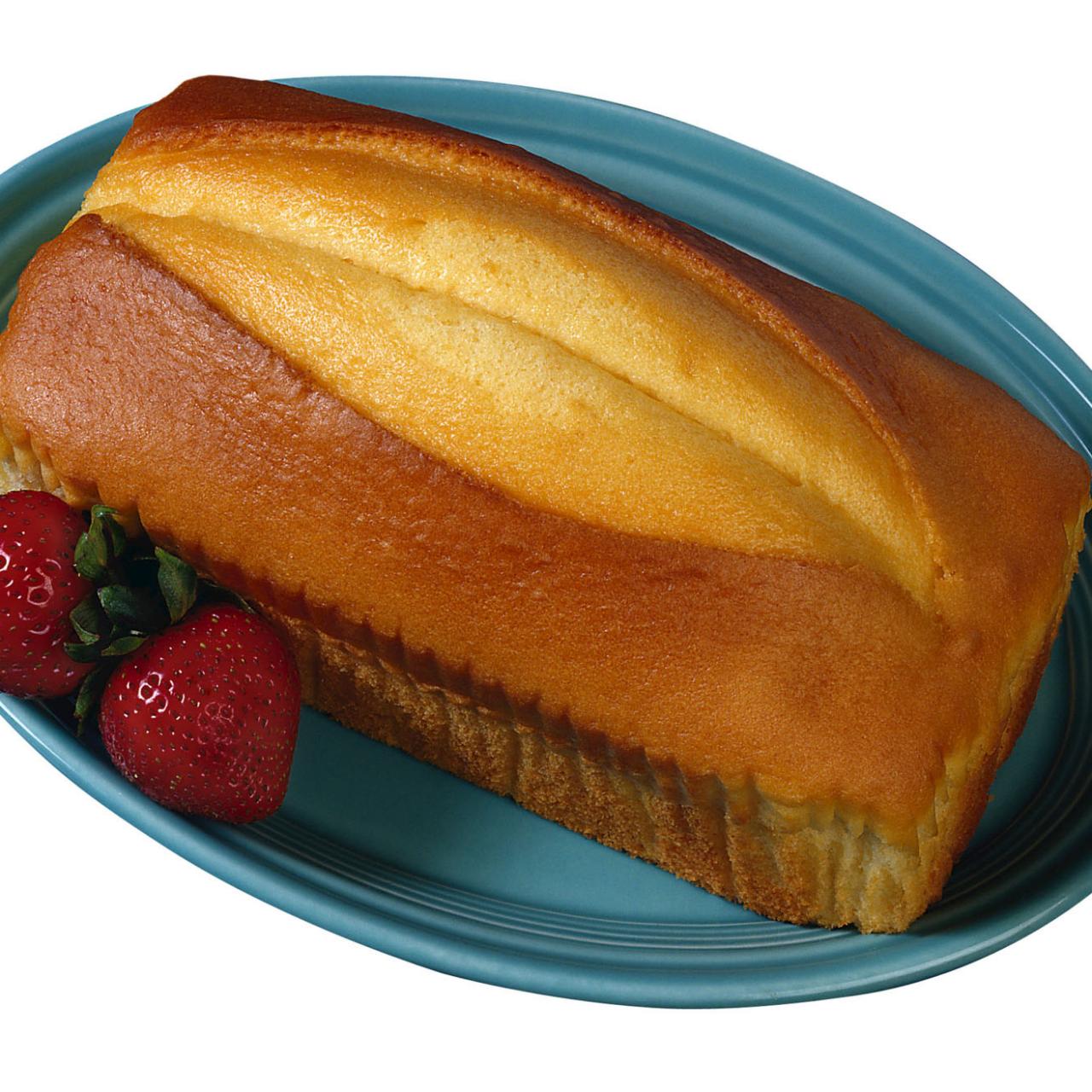 Bonnie Banters: A Very Tall, Buttery Pound Cake ~ Mother Taught Me How