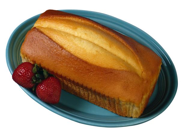Pound Cake With Strawberries