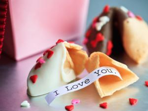 Charming Valentine's Day Cookies