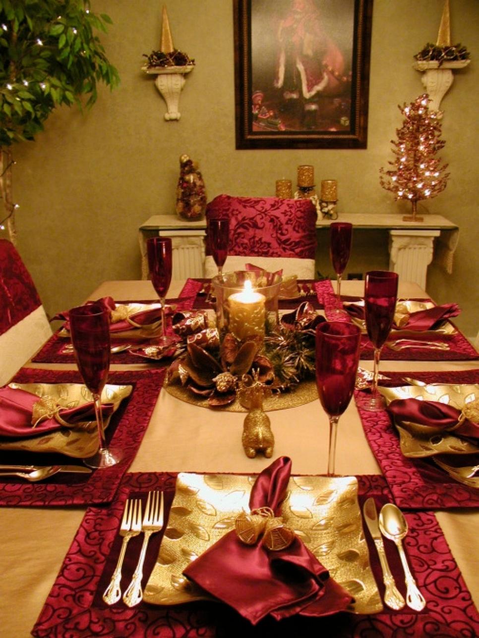 28 Christmas Table Decorations & Settings | HGTV