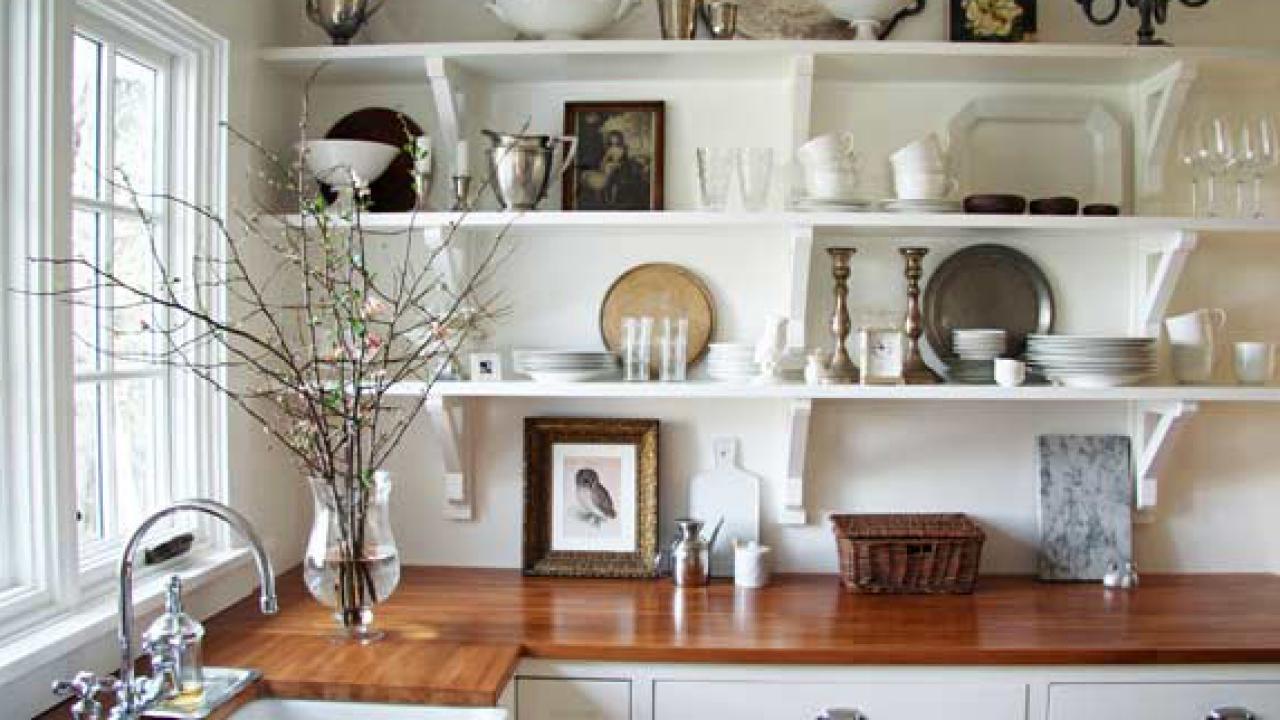 Designing a farmhouse kitchen: 13 ideas that are brimming with