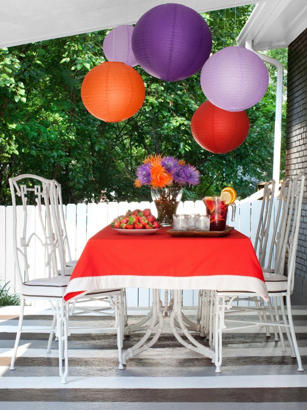 13 Party Ready Outdoor Spaces Hgtv - Outdoor Party Decorating Ideas On A Budget