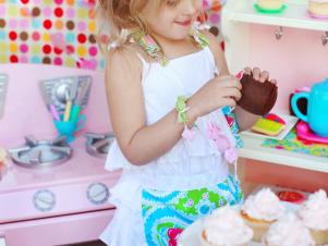Cupcake-Themed Girl's Birthday Party