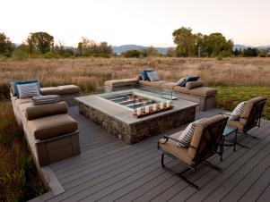 Firepit and deck