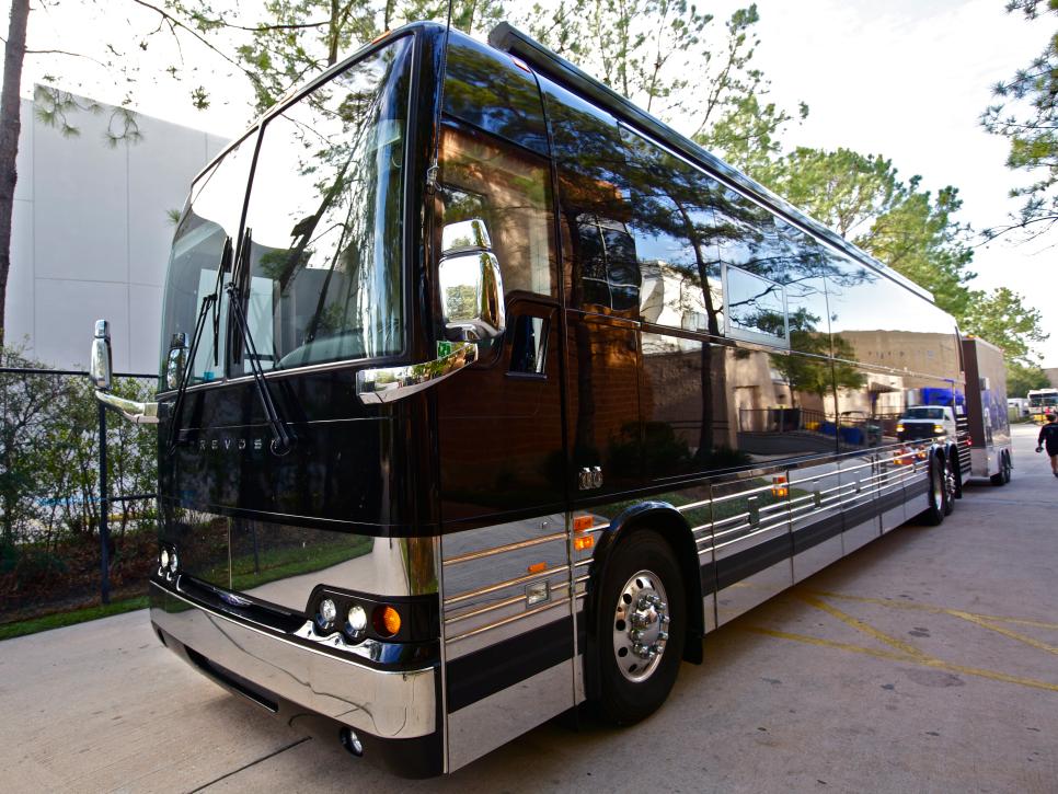 Zac Brown's Tour Bus