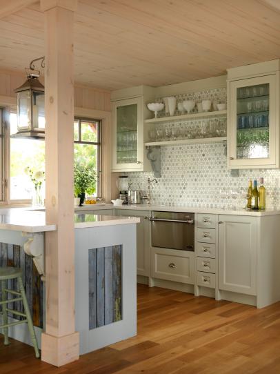 Tour Sarah S Summer House Sarah S House Hgtv