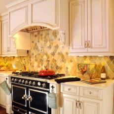 Country Kitchen Backsplash and Arched Hood