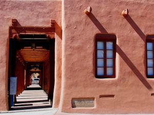 Santa Fe Pueblo Revival Characteristics