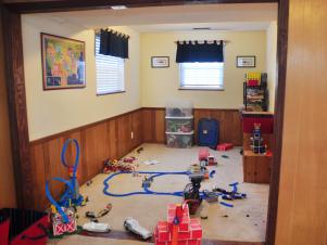 Cluttered Playroom Needs Organization