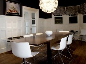 Dining Room With Mirrored Ceiling