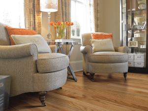 Traditional Room Features Shaw Flooring in Red Oak