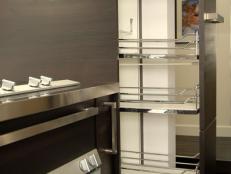 Pull-Out Pantry Drawer In Modern Kitchen