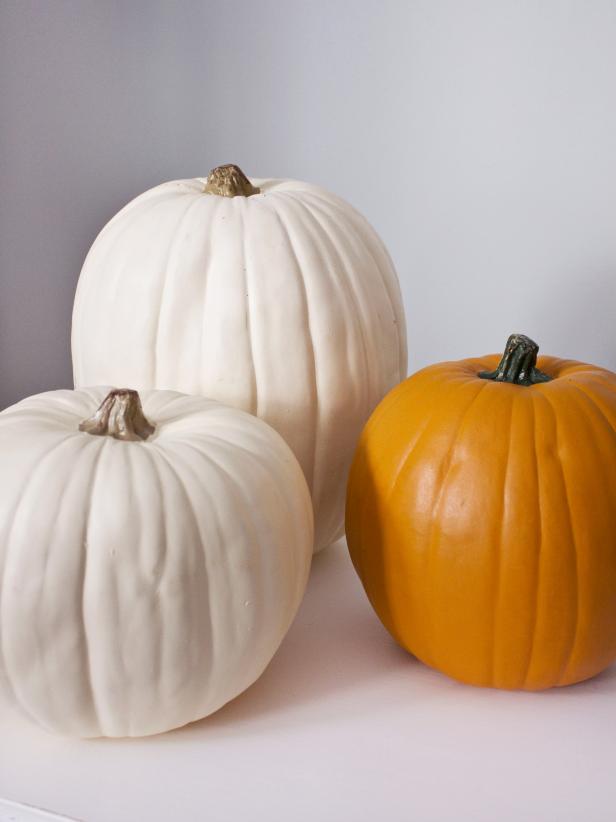 Choose a variety of differently sized and colored faux or real pumpkins.