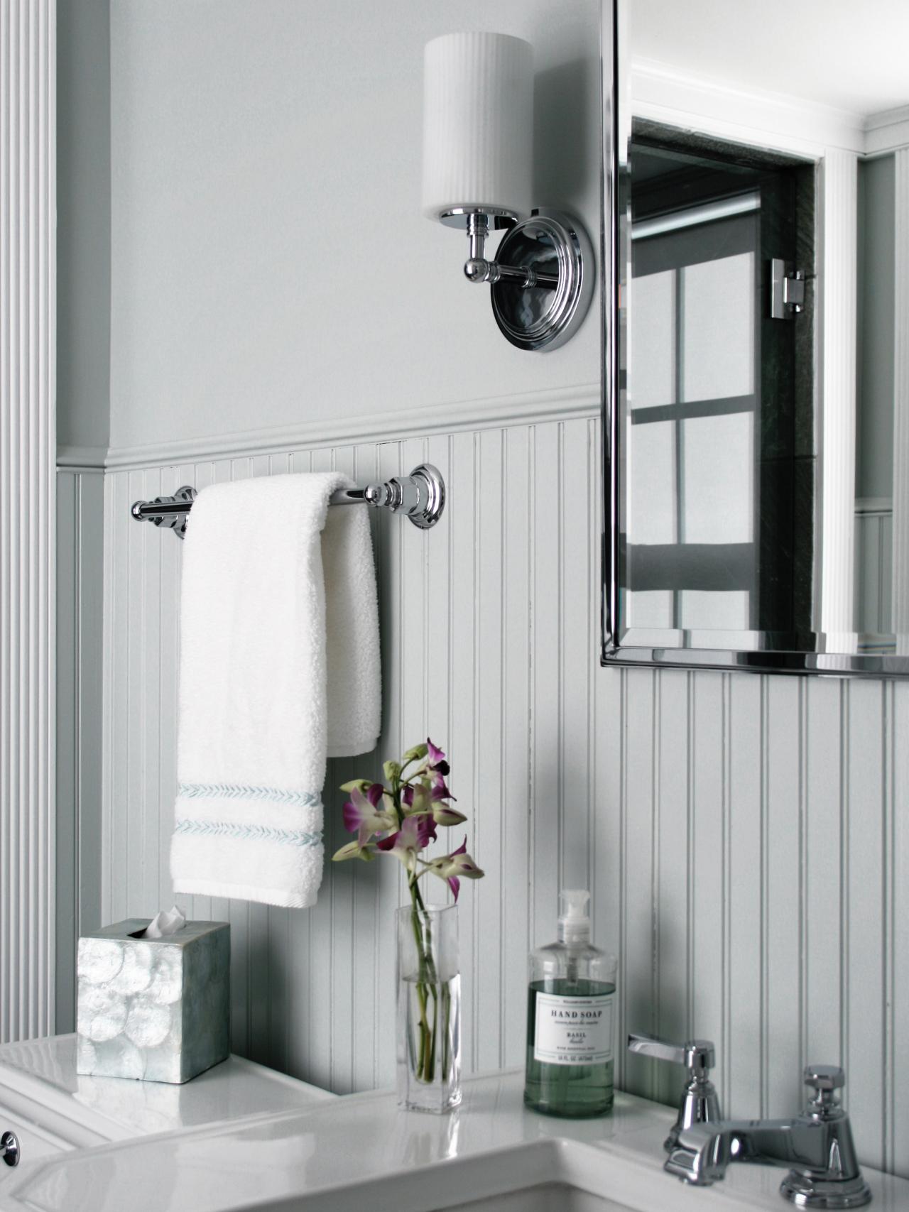 wainscoting in bathroom