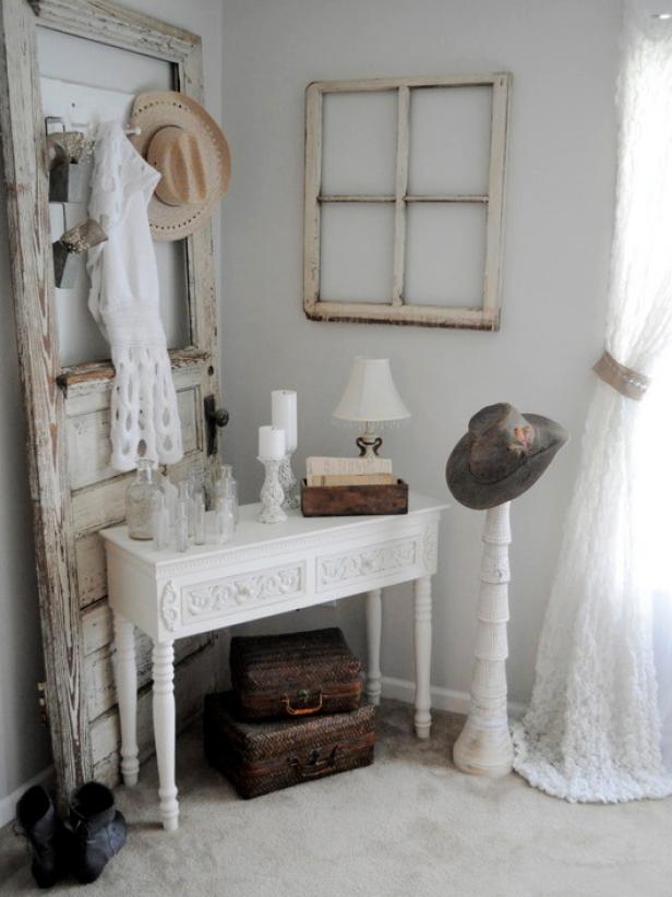 Perfectly Shabby Chic Accents Accessories And Vignettes Hgtv - Shabby Chic Home Decor