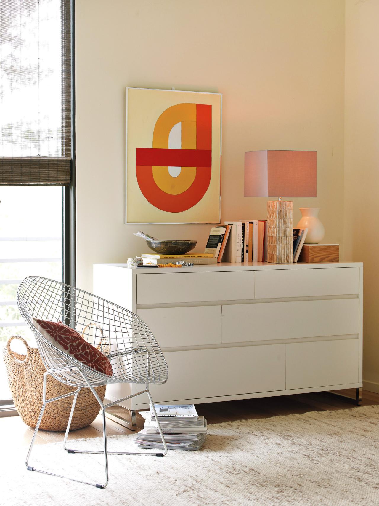 5 Expert iBedroom Storage Ideasi HGTV