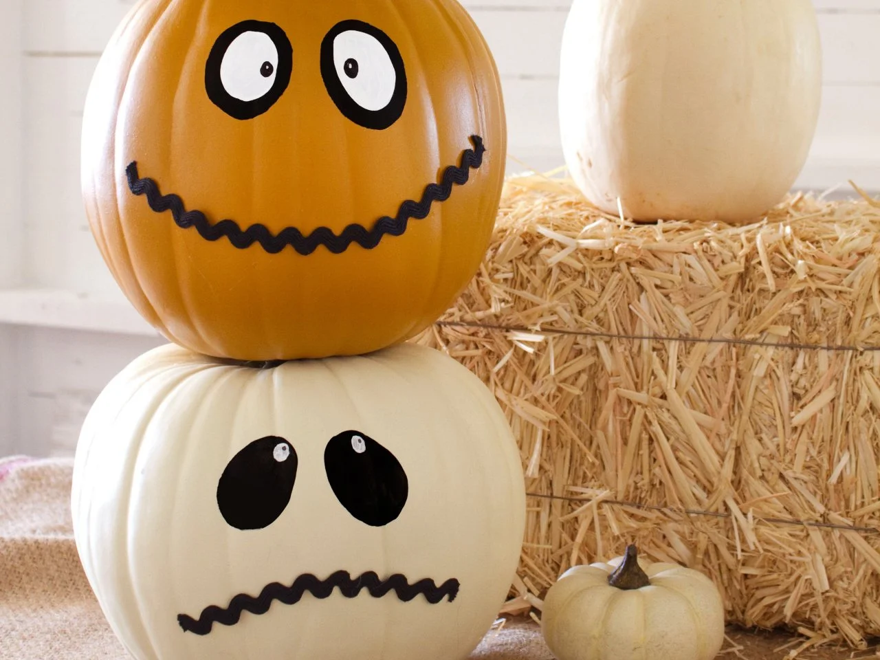 How to Make a Halloween Jack-O'-Stack | HGTV